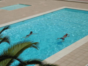 T2 RDC avec Terrasse, Piscine & Parking - Proche Vieux Village de Gruissan - FR-1-796-20